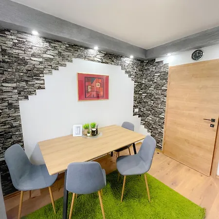 Apartment Felgra #30 *